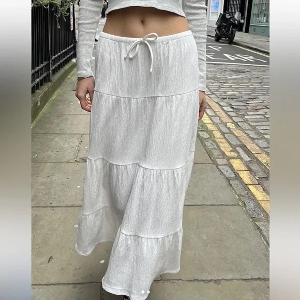 Brandy Melville White Nadia Maxi Skirt